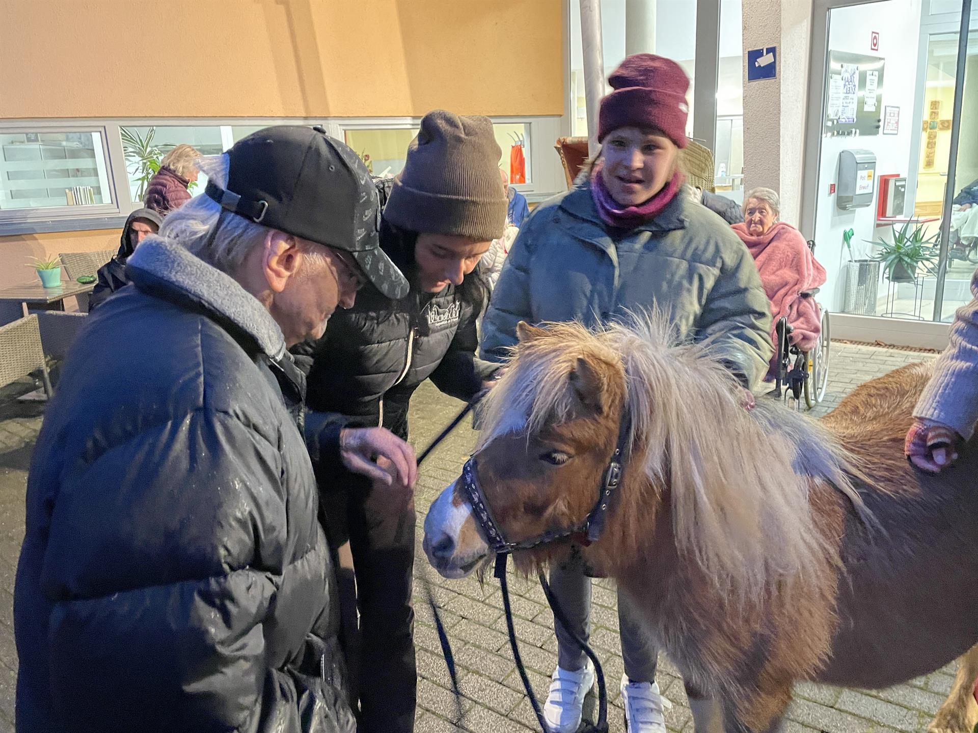 Tierischer Besuch für Jung und Alt